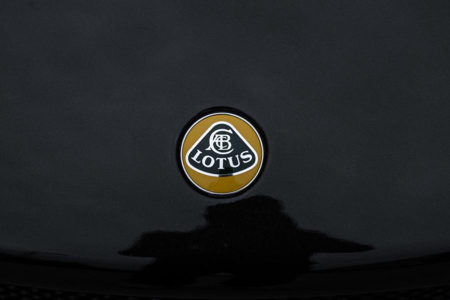 Логотип Lotus Exige S240 2008 года  (фото 65 из 108)
